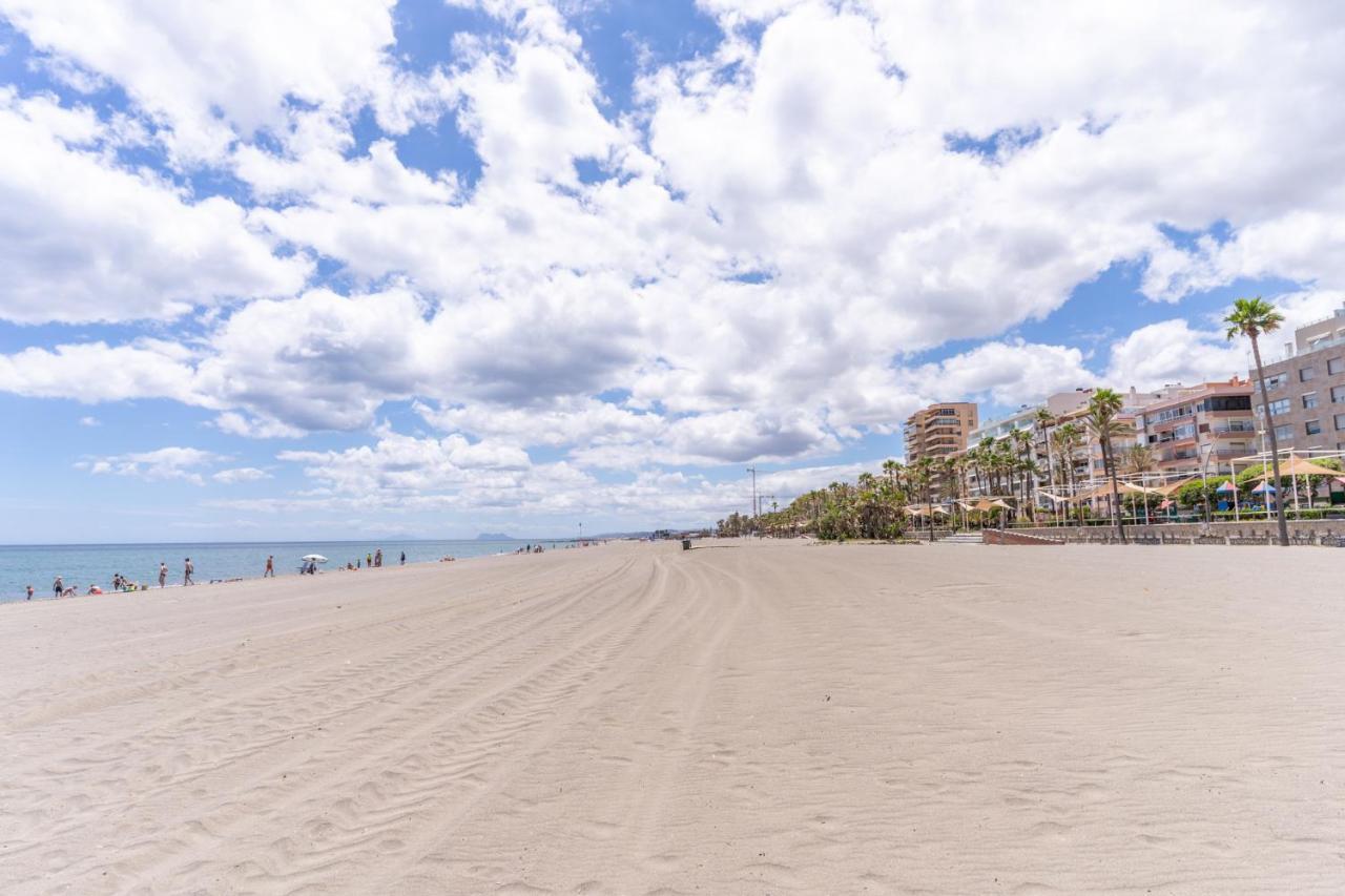 דירות Estepona Beachside מראה חיצוני תמונה